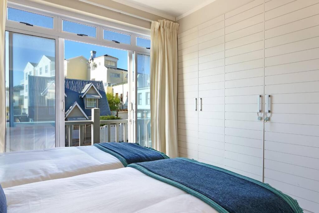 Penguin Haven . Luxury 2 Bedroom, Boulders Beach.